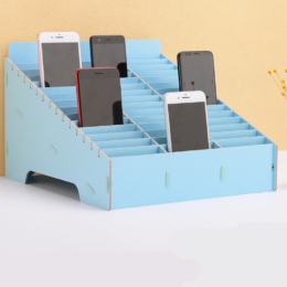 Drevený DIY stojan na mobilné telefóny 30ks modrý
