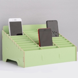 Drevený DIY stojan na mobilné telefóny 30ks zelený